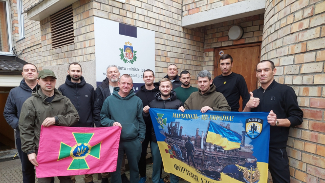 Ukraiņu grupa nodaļā Dzintari