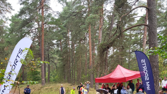 Šmerļa meža trasē, Rīgā notika Iekšlietu ministrijas čempionāta sacensības vieglatlētikas krosā