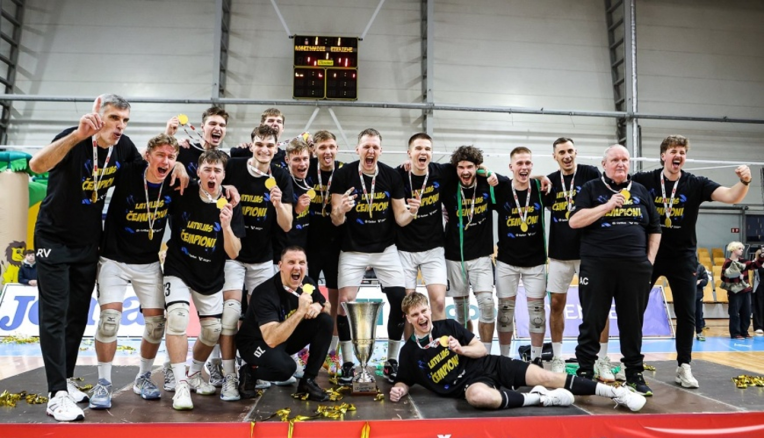 “Robežsardze/Rīga” volejbolisti zelta finālspēlē 