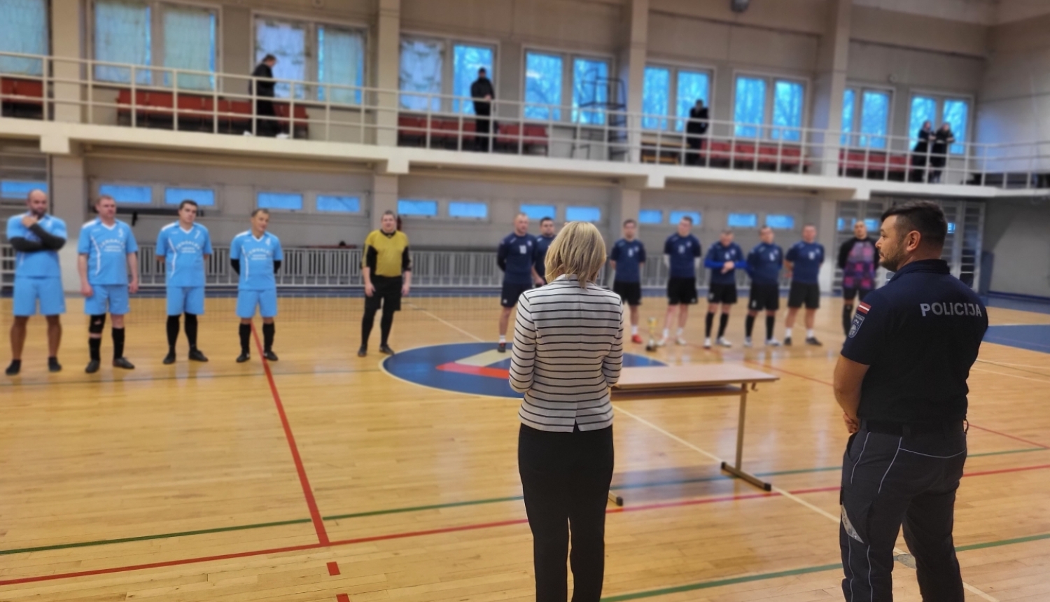 Valsts policijas čempionāta sacensībās futbolā telpās apbalvošana